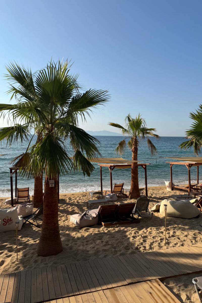 batis-new-age-beach-2